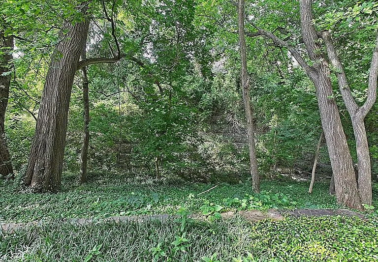 889 Dublin Dr #D — Photo 39