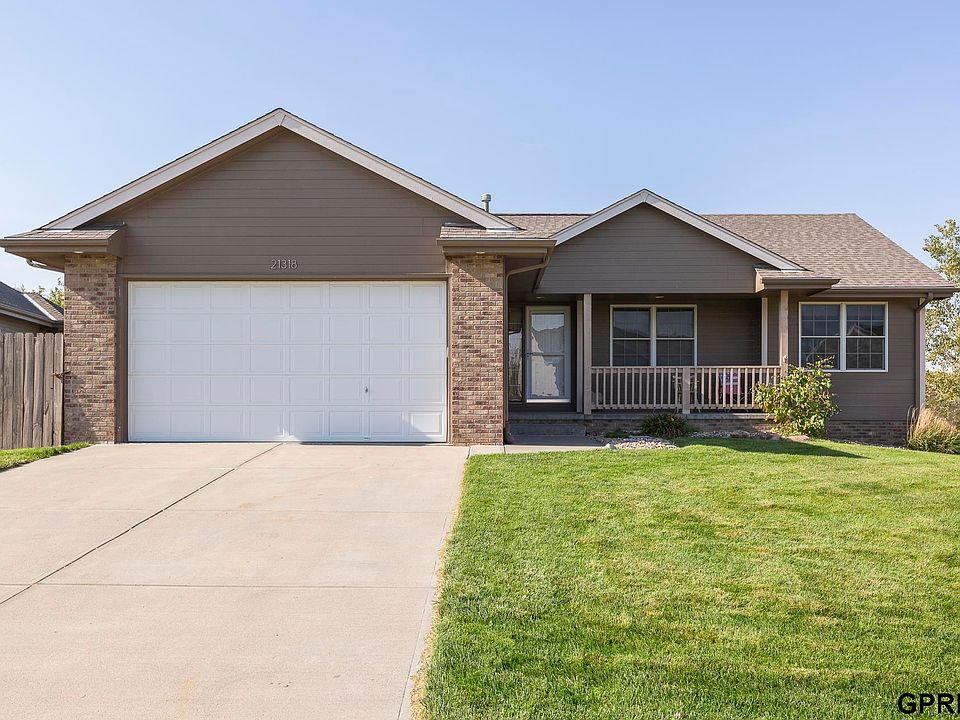 1st image of 21318 Stonehaven Ct