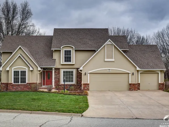 4500 Turnberry Dr, Lawrence, KS 66047