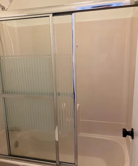125 Sterling Ct — Photo 12