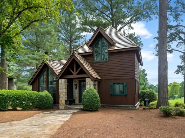 354 Cuscowilla Dr, Eatonton, GA 31024