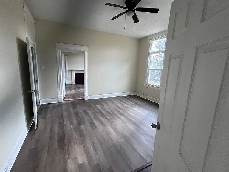 522 Virginia Ave — Photo 10