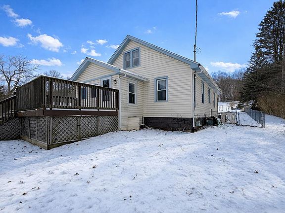 2nd image of 1118 Old Mercer Rd