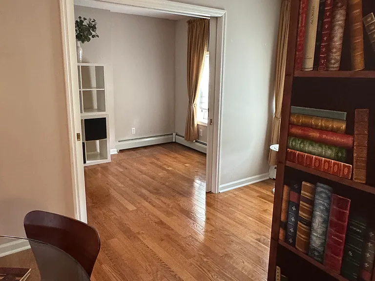 Open layout with additional room for office or bedroom.