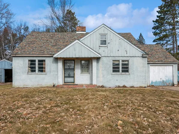 440 2nd St SE, Braham, MN 55006