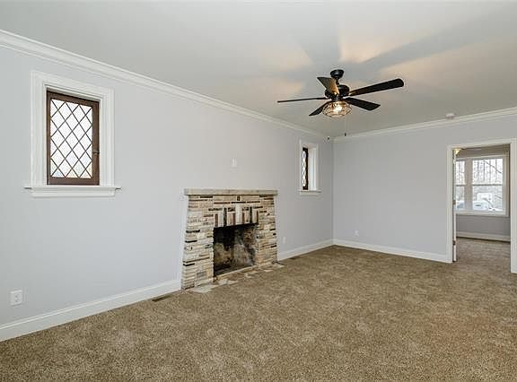 5th image of 4704 South Dr