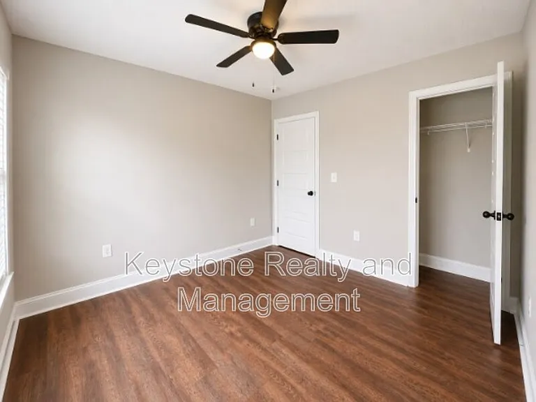 146 Village Dr — Photo 11