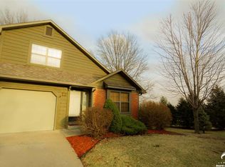 4301 Wimbledon Ter APT 2C, Lawrence, KS 66047