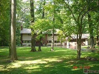 2nd image of 8755 Cardiff Ln SE