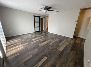 5254 17th St, Zephyrhills, FL 33542