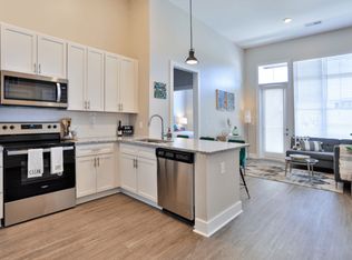 1 N Center St #210, Hickory, NC 28601