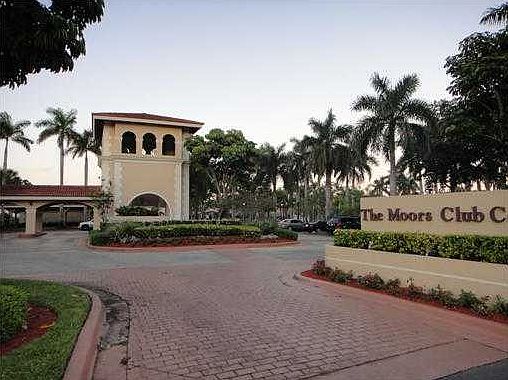 1st image of 18286 Mediterranean Blvd #72