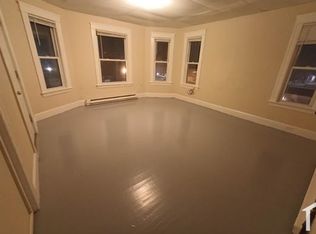 139 Cambridge St #2, Worcester, MA 01603