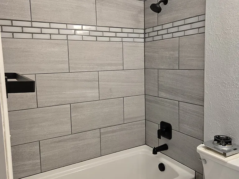 109 N Kimball Ave #B — Photo 17
