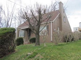 962 Goldenrod St, Homestead, PA 15120