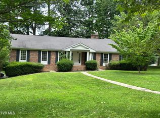 19497 Oakwood Dr, Abingdon, VA 24211