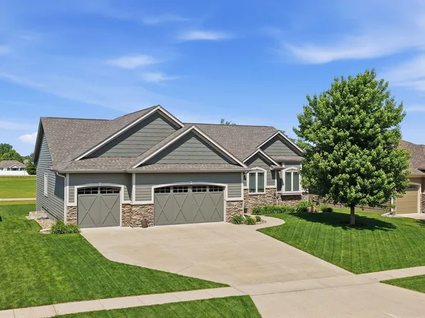 4112 NE Bellagio Cir, Ankeny, IA 50021