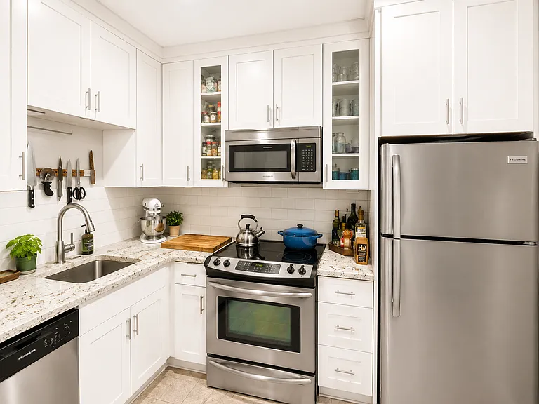38 Appleton St #3 — Photo 4