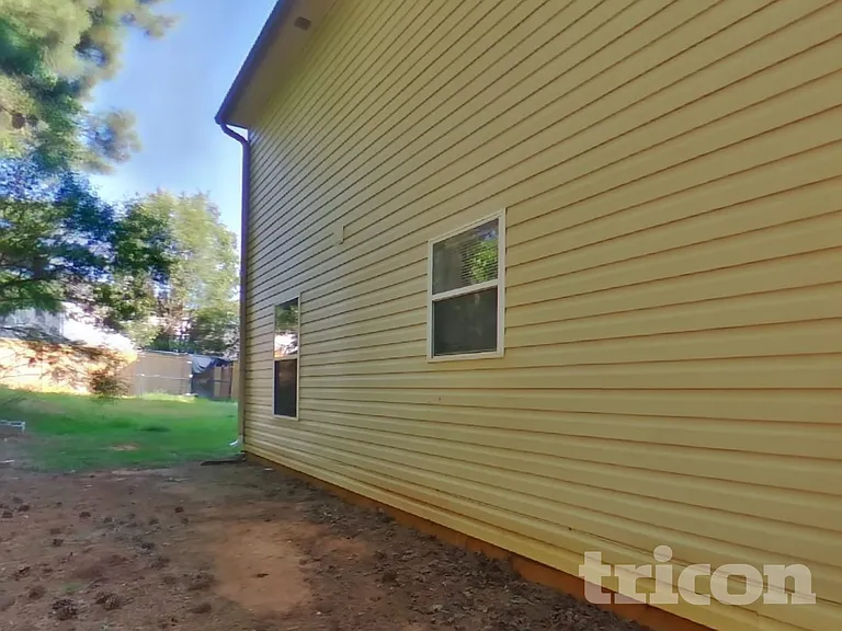1104 Saint Phillips Ct — Photo 19