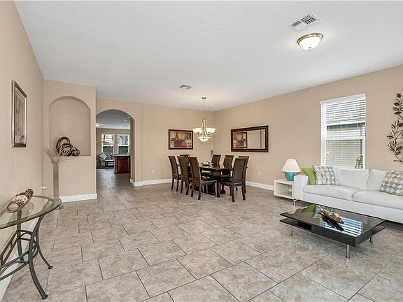 5th image of 4184 Oaktree Dr