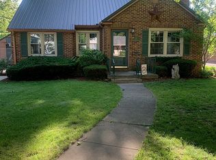 39 Elm Rdg, Mattoon, IL 61938