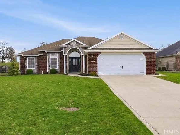 11305 Nightingale Cv, Roanoke, IN 46783