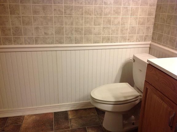 Down stair bathroom