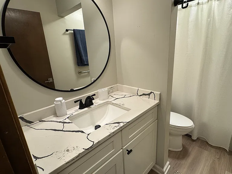 second bath with full shower and tub