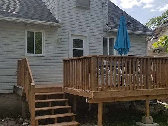 4th image of 869 Elm Ave
