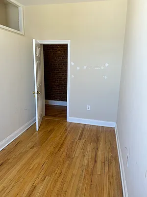 Rented by Rani Dishi, LREB | media 10