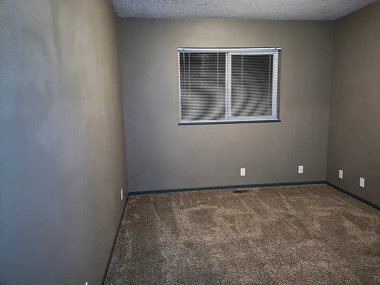 2620 Vintage Ave SE — Photo 19