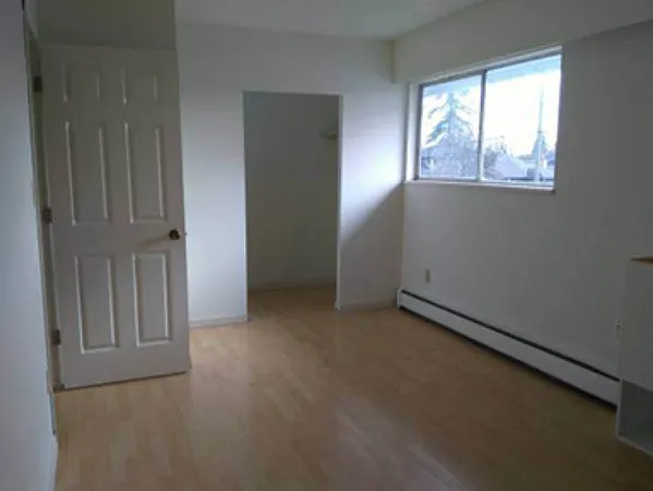 13615 Fraser Hwy #2 — Photo 6
