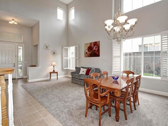 5th image of 1813 Heather Garden Ln
