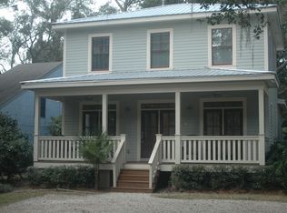 198 Rivera Dr, Saint Simons Island, GA 31522