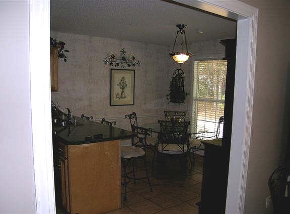 5th image of 433 Creekside Dr