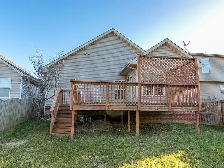 1116 Brick House Ln — Photo 14