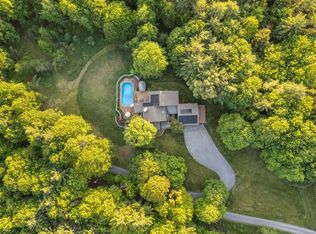 63 Douglas Hl, Norwich, VT 05055