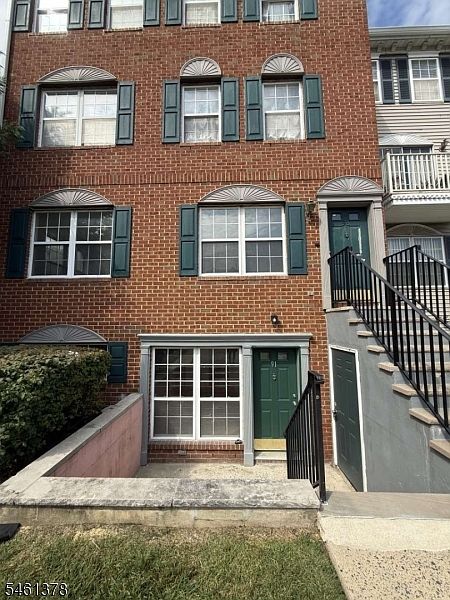 1st image of 91 Callahan Ct