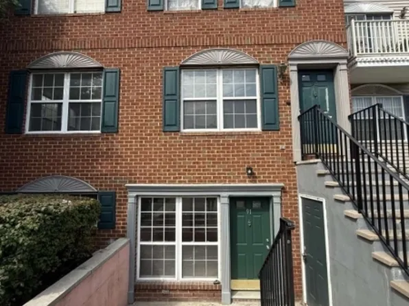 91 Callahan Ct, Newark City, NJ 07103