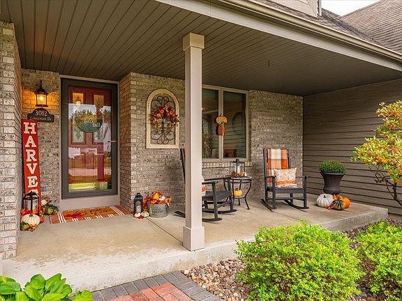 3rd image of 3012 Candlewood Dr