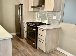 11040 Hesby St APT 107, North Hollywood, CA 91601