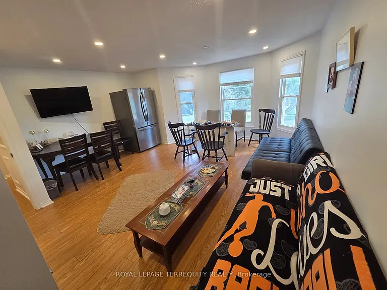 309 Harewood Blvd #UPPER — Photo 6