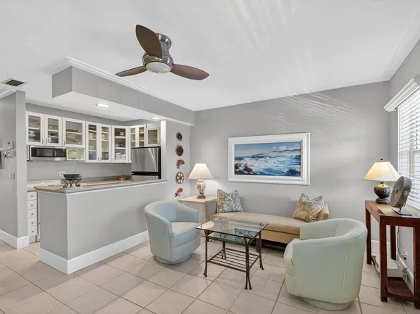 5505 N Ocean Boulevard #13-204, Ocean Ridge, FL 33435