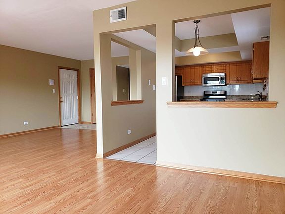4th image of 11133 S Kedzie Ave APT 304