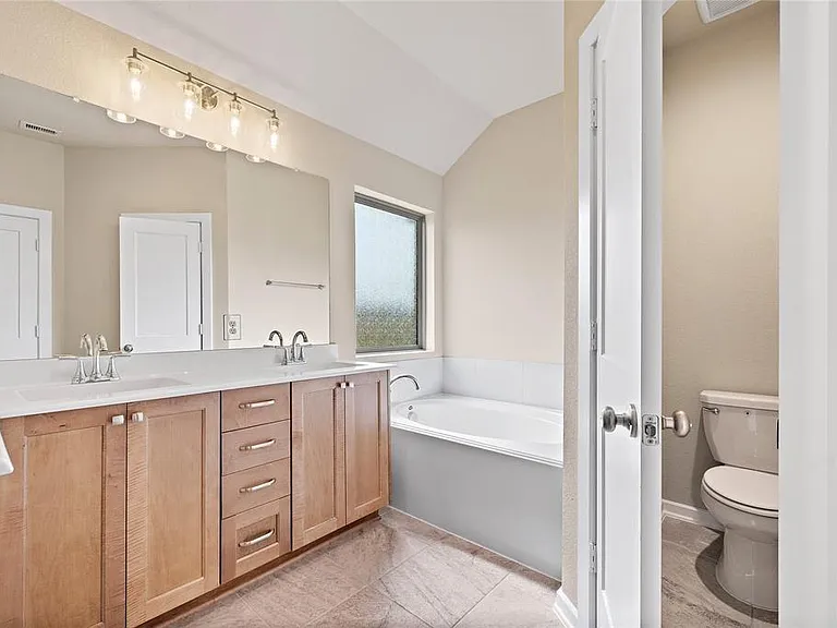 29202 Everett Ridge Ln — Photo 15