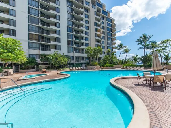 520 Brickell Key Dr APT A1616, Miami, FL 33131