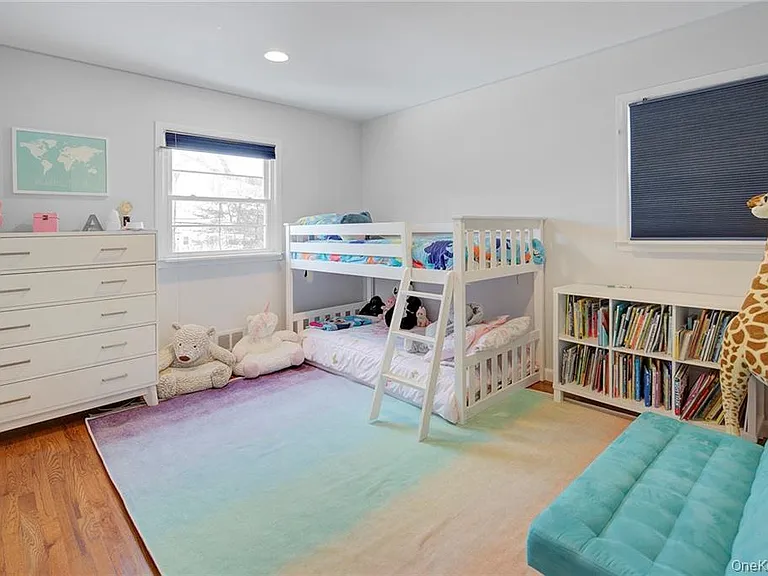 441 Boston Post Rd — Photo 8