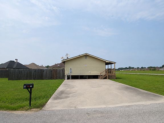 Driveway/Front Yard View from Windcreek Lane