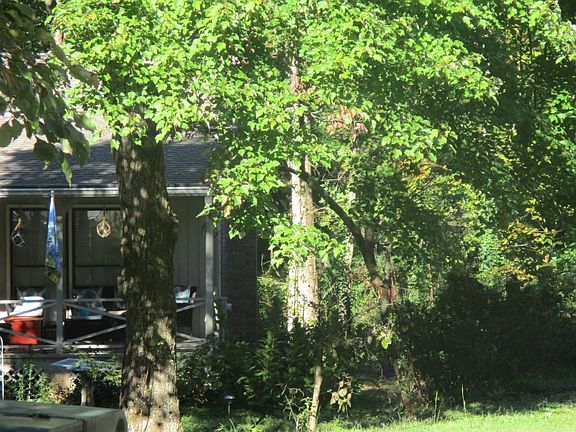 2nd image of 292 Sherbrook Ct NW