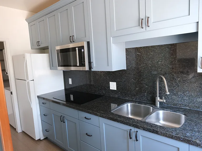 1955 Las Lomitas Dr #1 — Photo 7